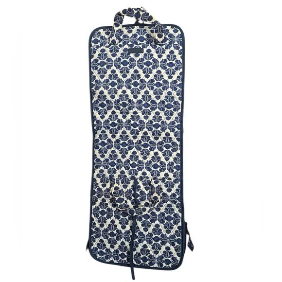 Vera Bradley Navy and White Floral Travel Bag - Picture 3 of 3